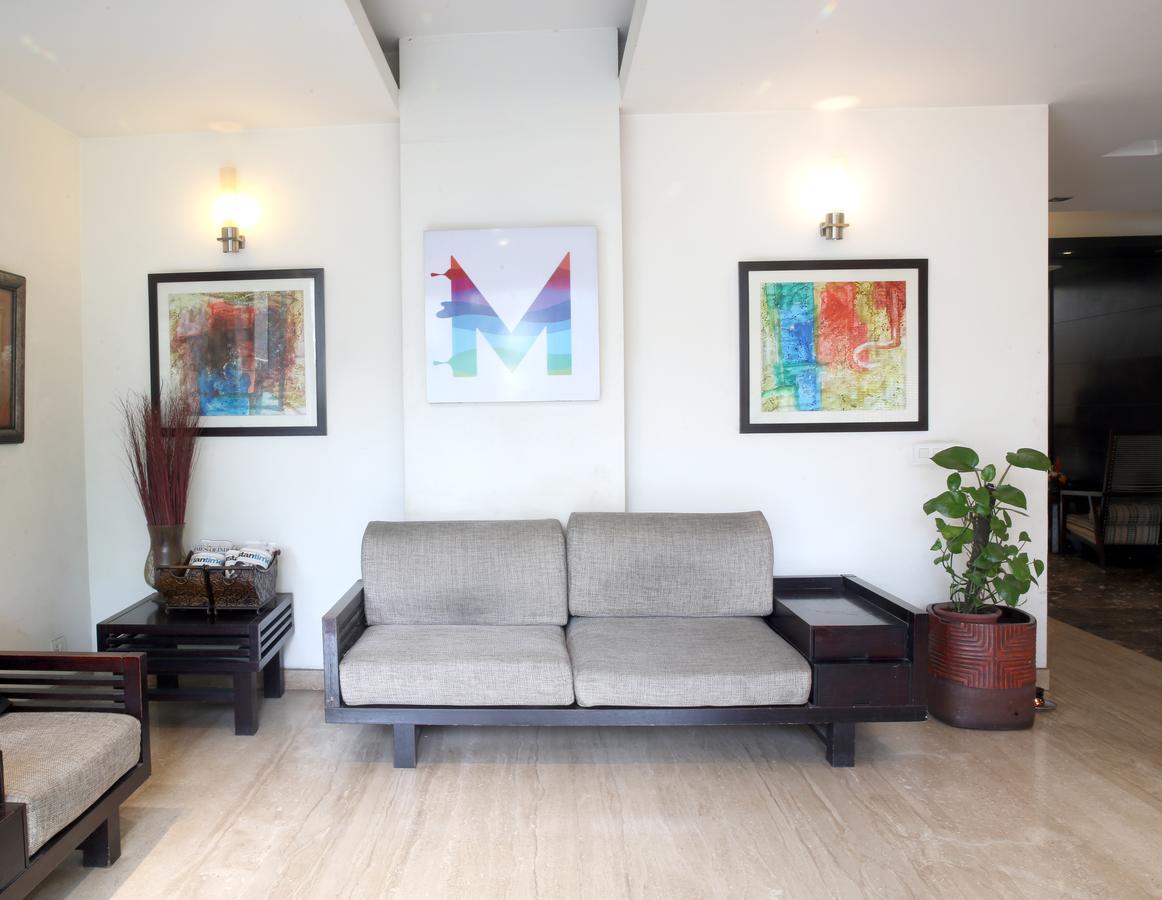 Hotel Mint Casa ニューデリー エクステリア 写真